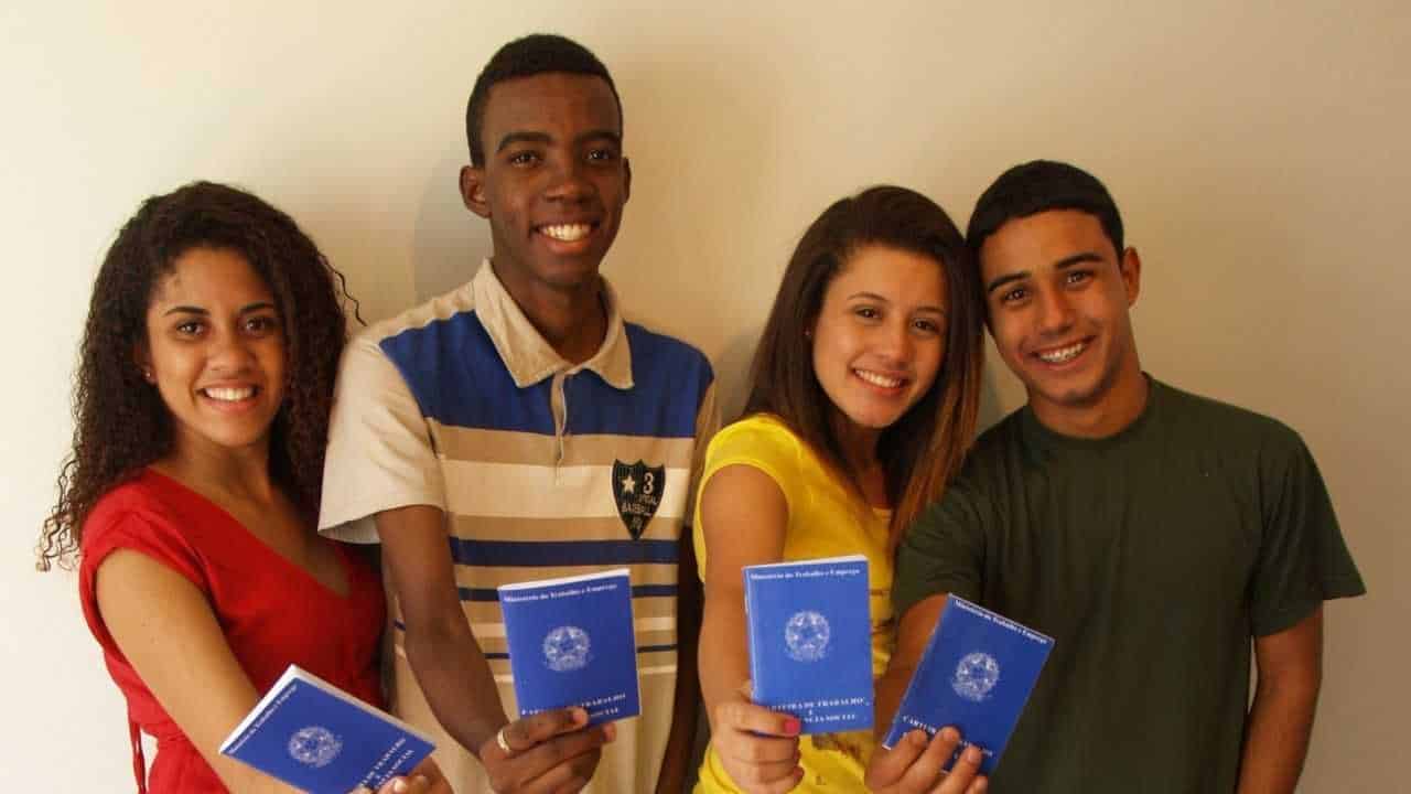 Como funciona o Jovem Aprendiz Correios?
